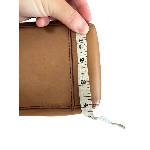 Levenger Leather Wine Carrier Tote Tan Travel Picnic Bag Vintage Hard To Find - Picture 9 of 11